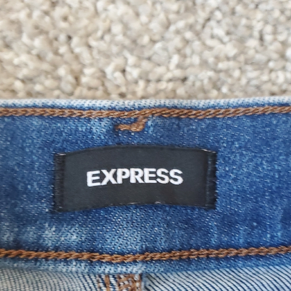 Express Blue Skinny Jeans with Subtle Fading 4R - Picture 6 of 7